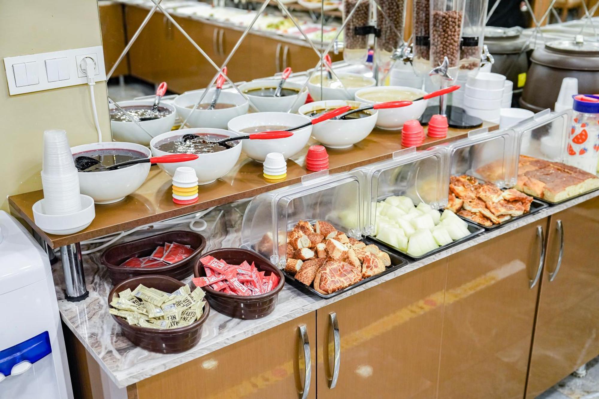 Hamit Hotel Kizilay Ankara Ngoại thất bức ảnh