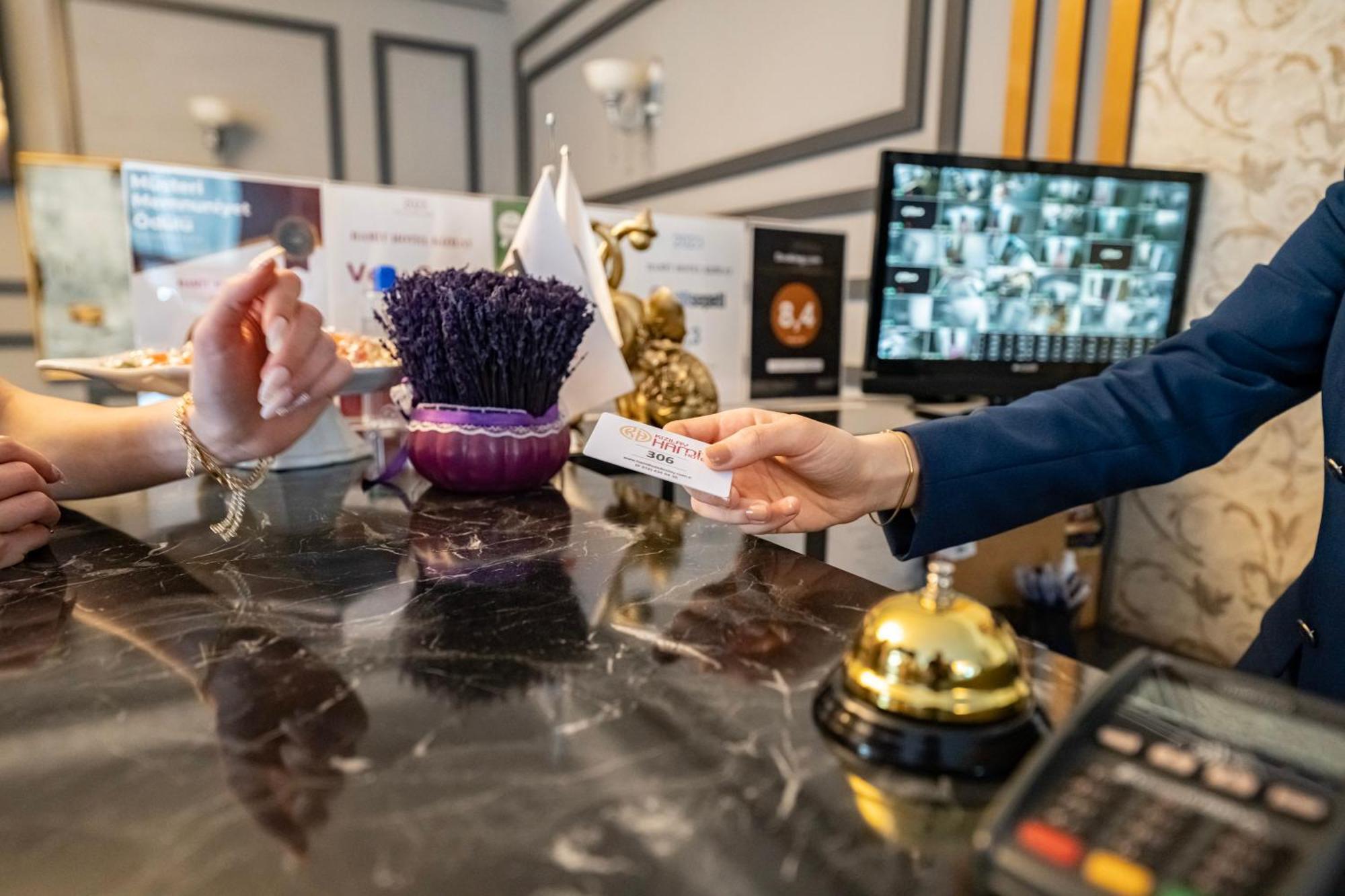 Hamit Hotel Kizilay Ankara Ngoại thất bức ảnh