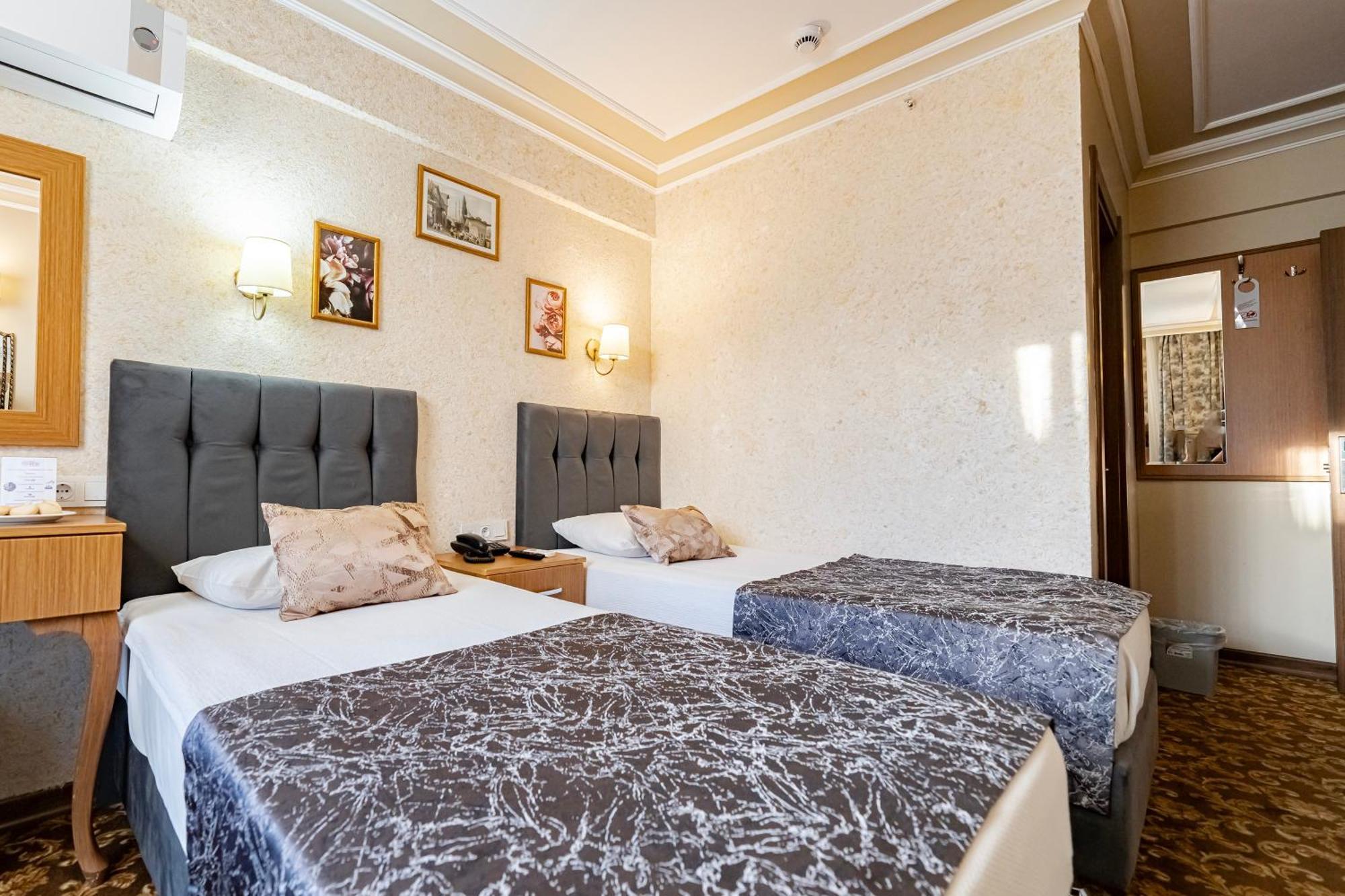 Hamit Hotel Kizilay Ankara Ngoại thất bức ảnh