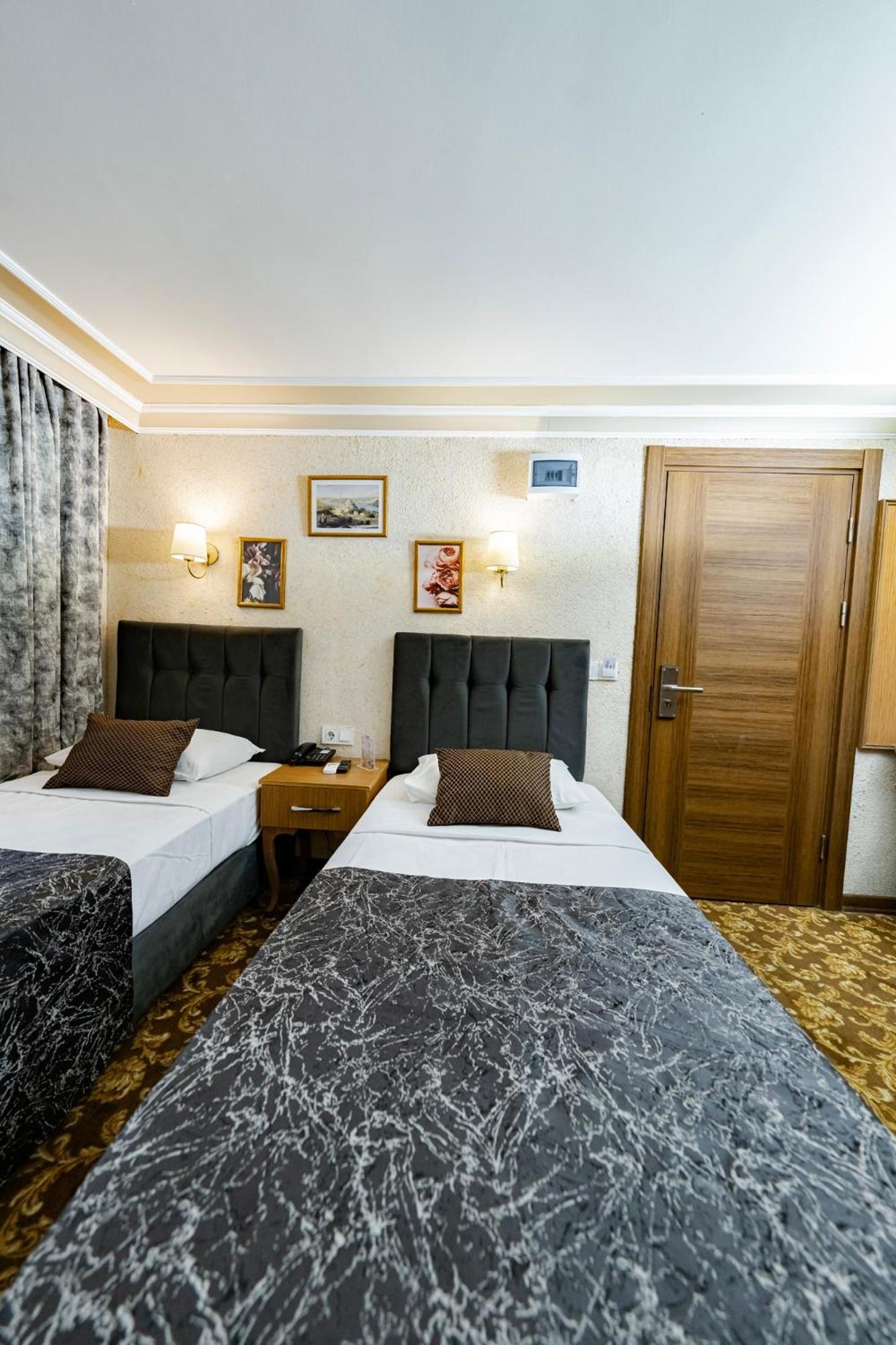 Hamit Hotel Kizilay Ankara Ngoại thất bức ảnh